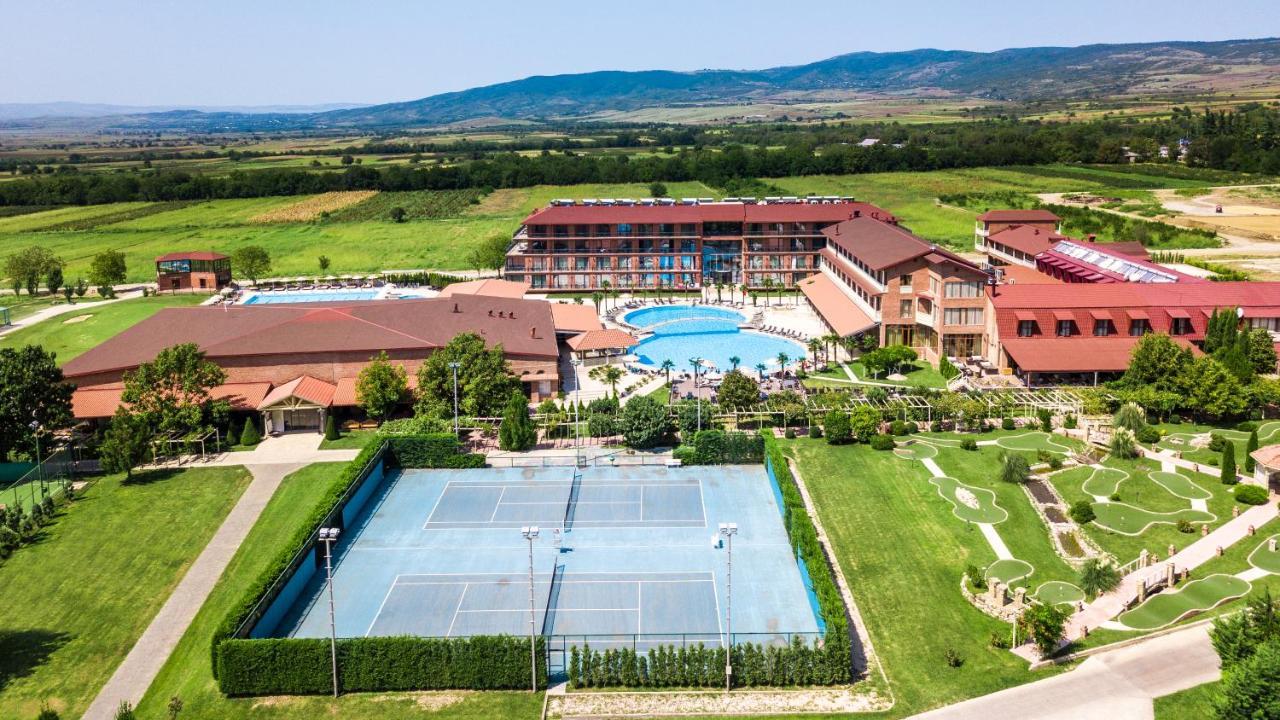 Ambassadori Kachreti Golf Hotel 5*